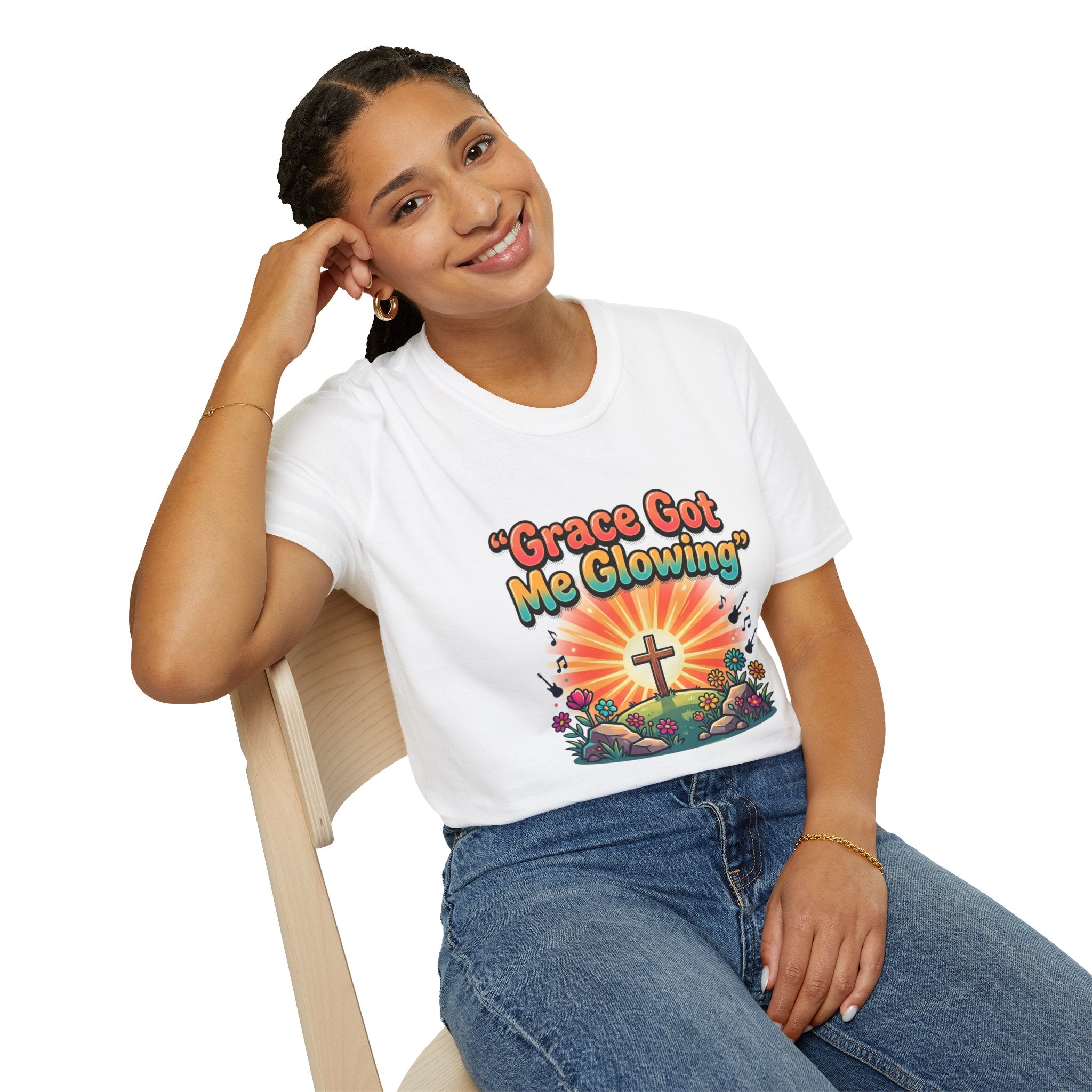 T-Shirt — "Grace Got Me Glowing" Christian Retro Sunrise Faith Tee